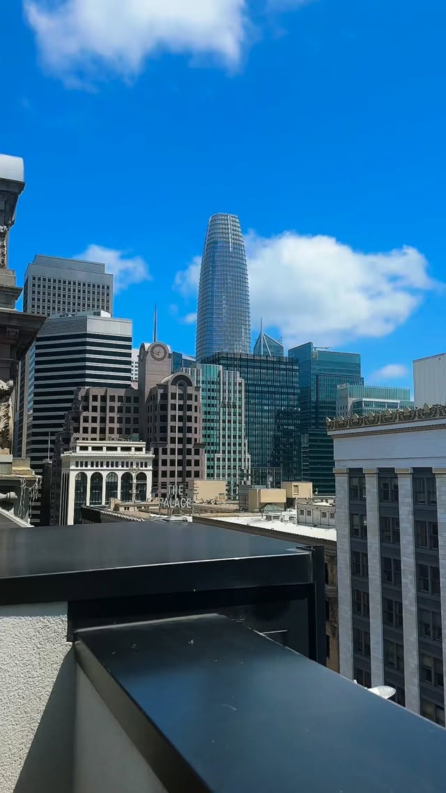 I spent 7 days in San Francisco earlier this year and tracked exactly how much I spent 👇

Including flights, attractions, transport and food, we spent £1,703 for 2 people.

If we’d paid for our hotel as well, the total trip cost would have been around £3,403 for 2 people, or roughly £1,701 per person for the week.

One thing that surprised me was how much we managed to do for free. Some of my favourite memories from the trip were walking across the Golden Gate Bridge, exploring different neighbourhoods, visiting the waterfront and taking in the views around the city.

We also relied heavily on public transport which helped keep costs down, and I’d definitely recommend getting a Clipper Card and the 7 Day Visitor Passport (via the Muni app) if you’re planning a trip.

San Francisco had been on my bucket list for years and it ended up becoming one of my favourite US cities.

Comment LINK and I’ll send you my full guide with where to stay, things to do and all my favourite spots from the trip 💌

San Francisco, things to do in San Francisco, San Francisco guide, San Francisco travel guide, San Francisco things to do, free things to do in San Francisco