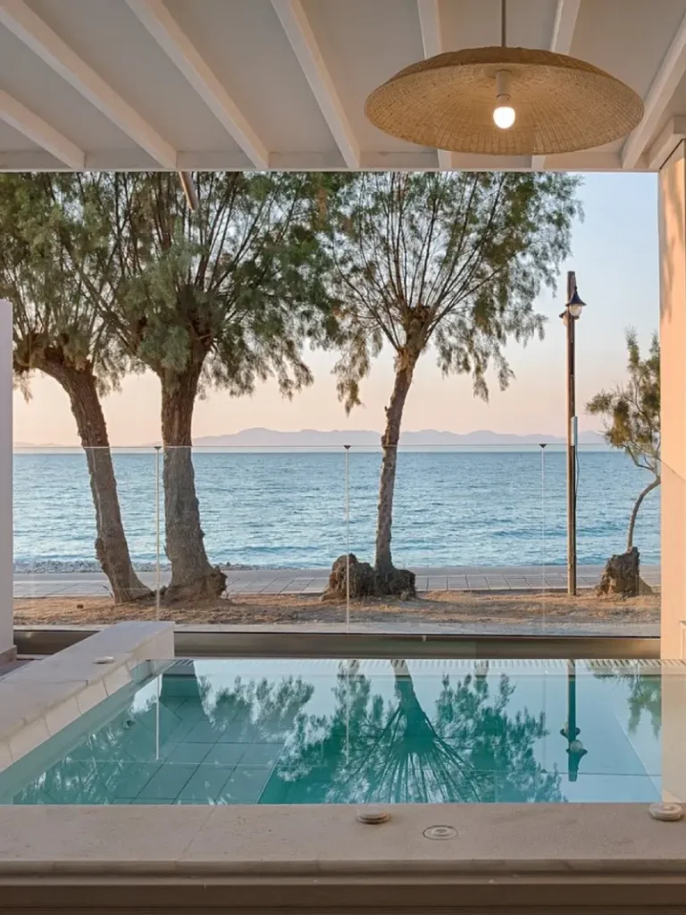 Villa Di Mara Seaside Suites