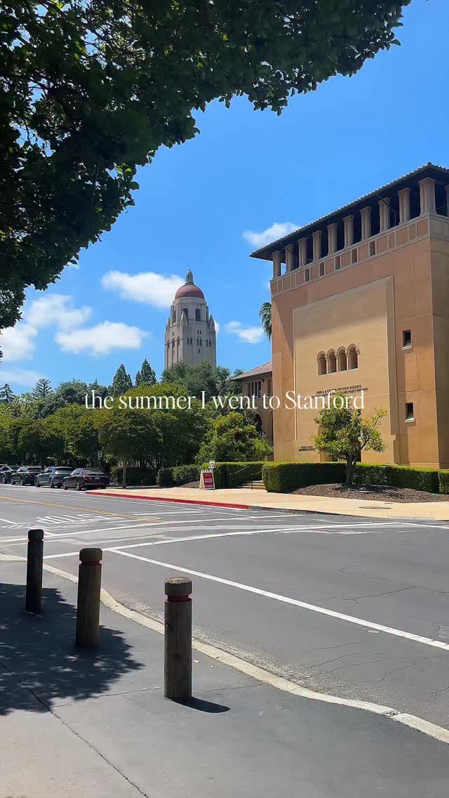 Your sign to take a day trip from San Francisco to Stanford University. 

Whilst we were in San Francisco, we took a half day trip to Stanford which was only 90 mins away. We got the CalTrain to Palo Alto which cost $8.50 (one way) with a clipper card, and there’s even a free shuttle bus you can catch to get to Stanford University. 

We explored the campus and went up to Hoover Tower which costs $8 and you can buy tickets on the day. There’s even a shopping centre right next door if you want to splurge!

Also for any The Summer I Turned Pretty fans, this is where Conrad goes to university to study medicine (forever team Conrad).

#sanfrancisco #stanford #stanforduniversity 

San Francisco, day trip from San Francisco, Stanford, Stanford university