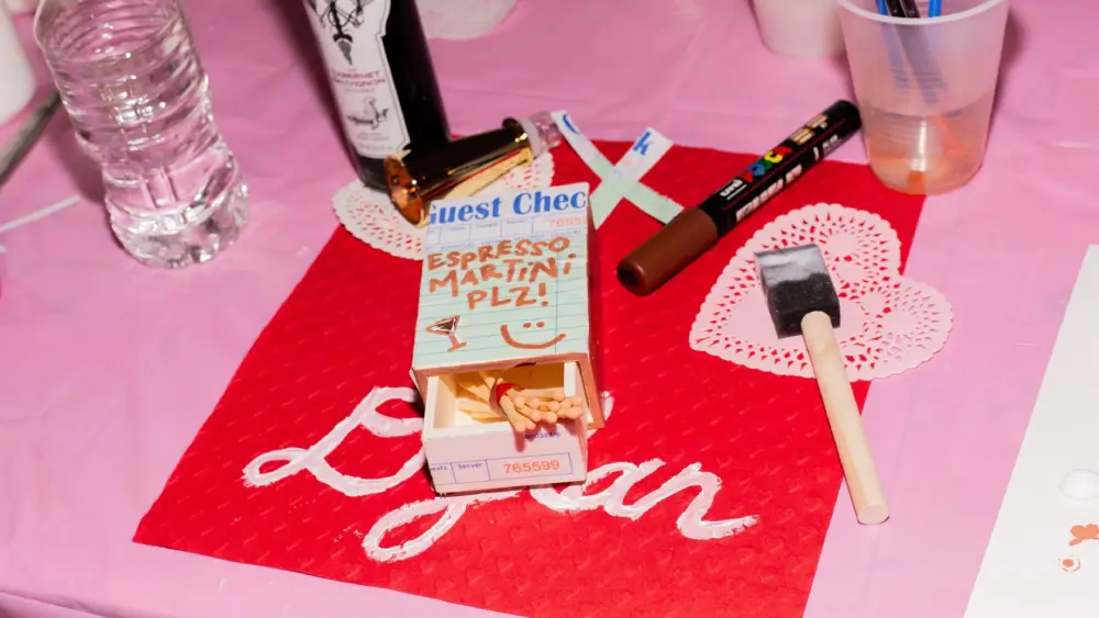 Artishouse Decorate Your Own Matchstriker