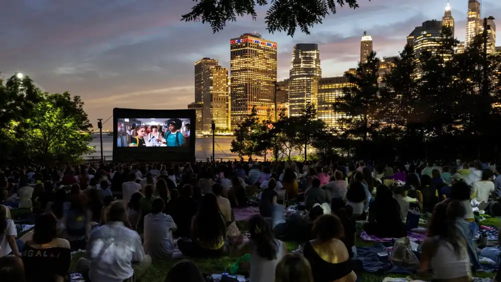 Brooklyn Bridge Park Movies With A View
