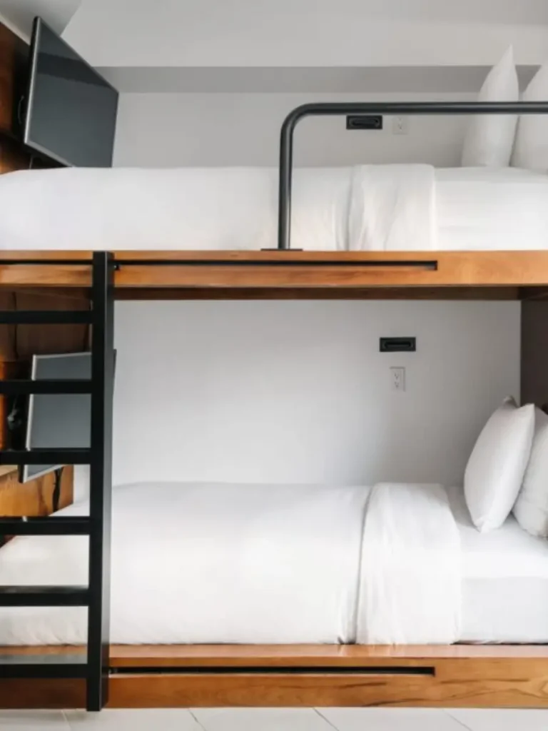arlo soho room