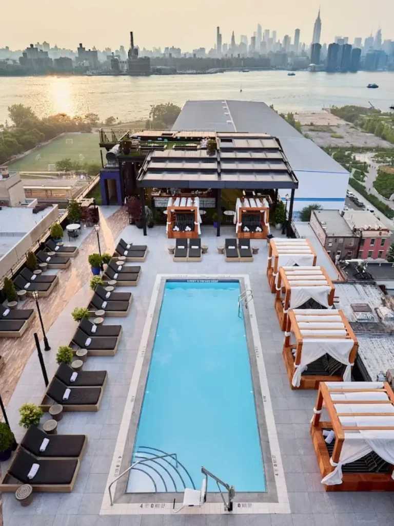 Arlo Williamsburg pool
