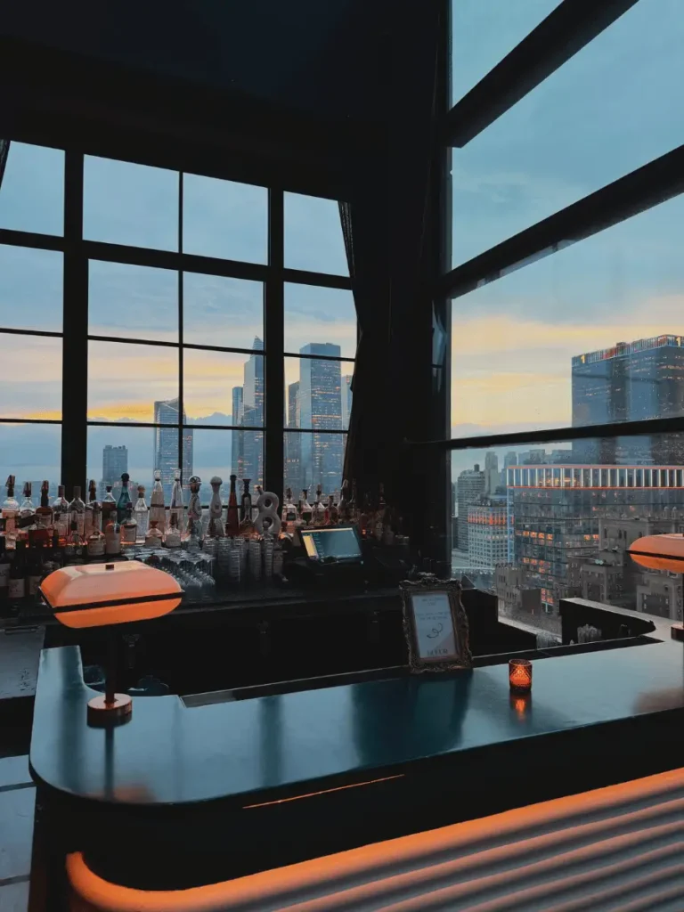 The Fleur Room bar
